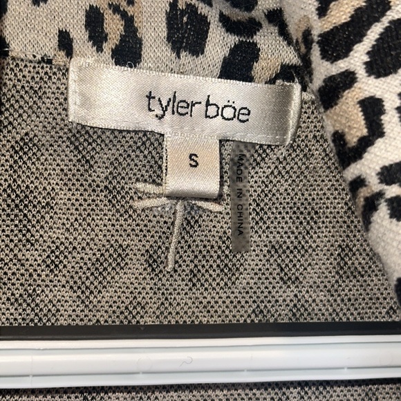 Tyler Boe KIM Cheetah Leopard Animal Print Cowl Neck Dress Small - Picture 4 of 11